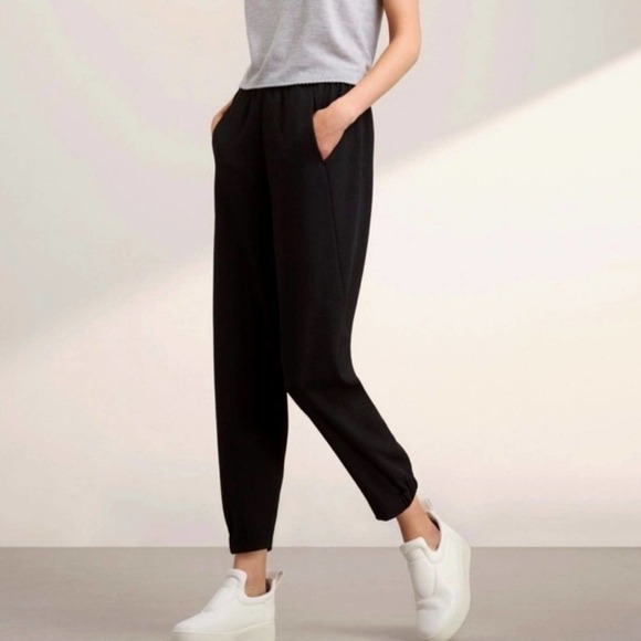 Babaton‎ Black Pants Size 2 - Picture 2 of 8